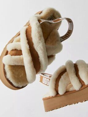 UGG Disco Cross Platform Slide Chestnut Sandals Size 6